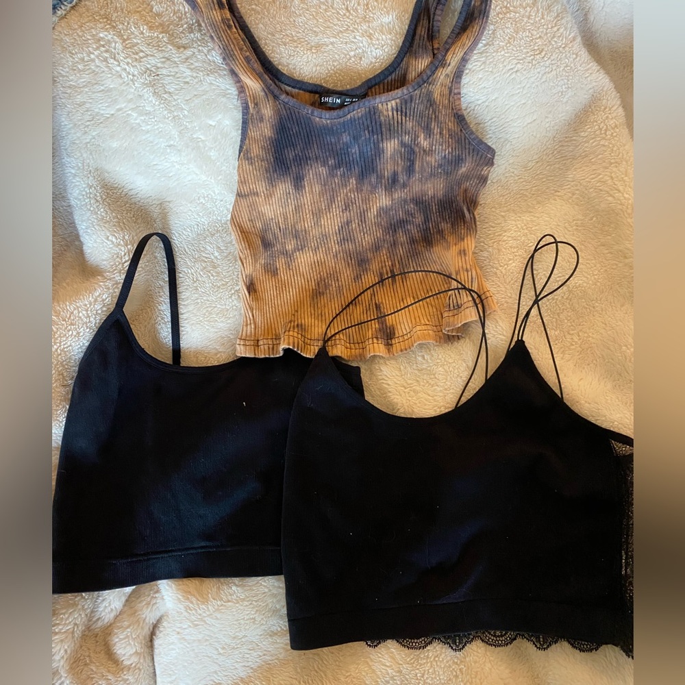 3 tank tops size small